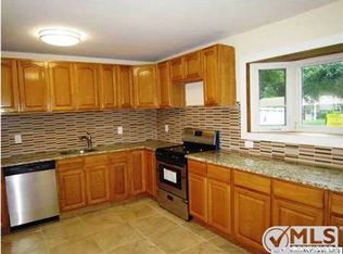 109 Moss Pl, Neptune, NJ 07753