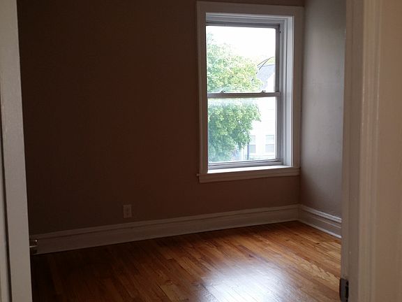 5th image of 4531 N Kimball Ave APT 2