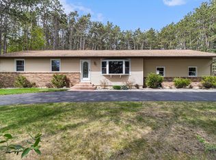 2754 Crystal Lake Rd, Whitehall, MI 49461
