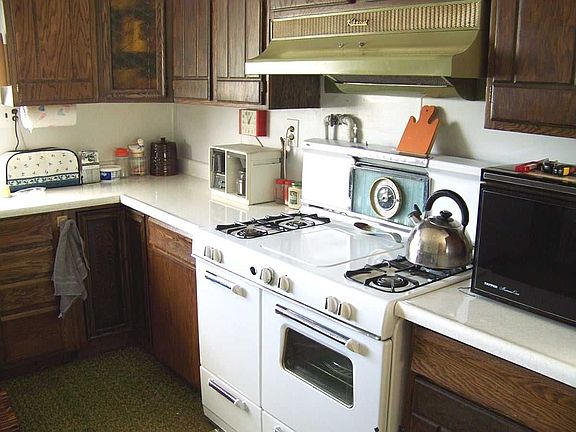 Country Kitchen