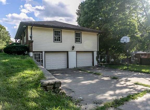 3rd image of 2536 N 73rd St
