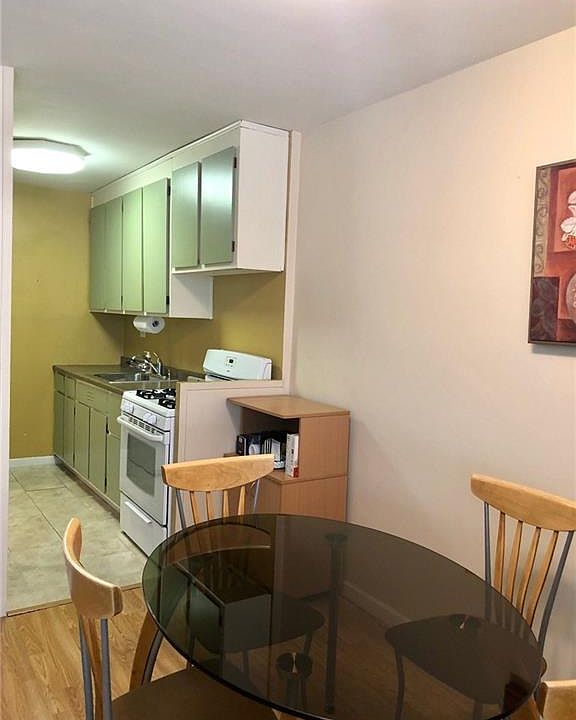1st image of 2940 W 5th St #2M
