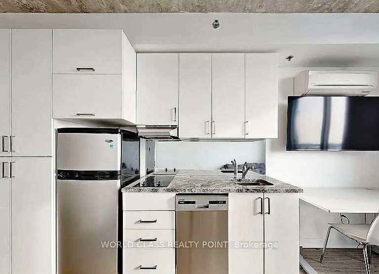 1900 Simcoe St N #633 — Photo 7