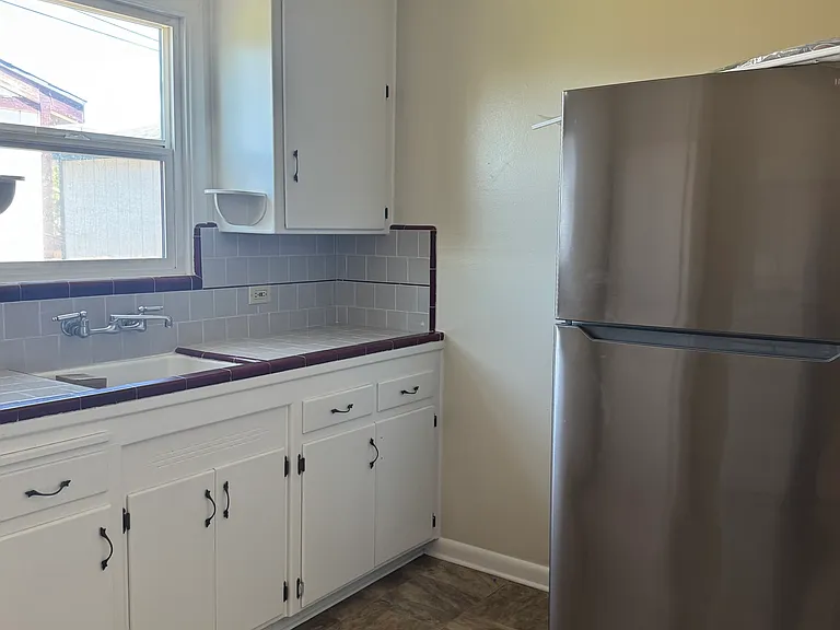 335 N Lincoln Ave #4 — Photo 2