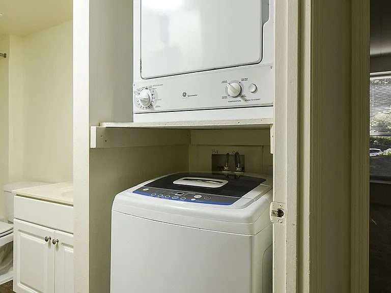 In-Unit Laundry