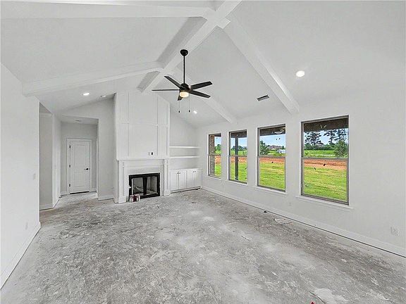 4th image of 7767 Scenic Valley Ave