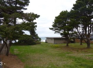 4633 SW Beach Ave, Lincoln City, OR 97367