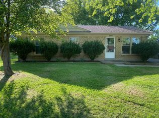 6907 Stablelake Ct, Louisville, KY 40291