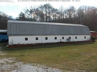 1586 Brush Creek Rd, Milton, WV 25541