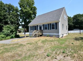 58 Wareham St, Middleboro, MA 02346