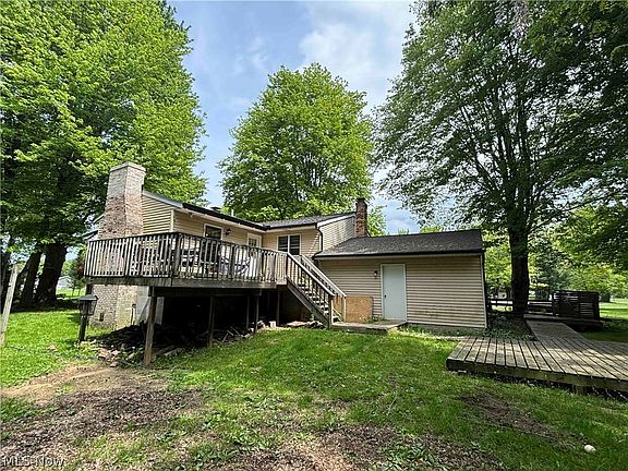 2nd image of 179 Maplelane Dr