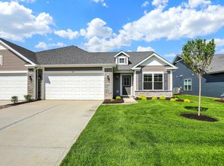 110 Maxim Ct, Cumberland, IN 46229