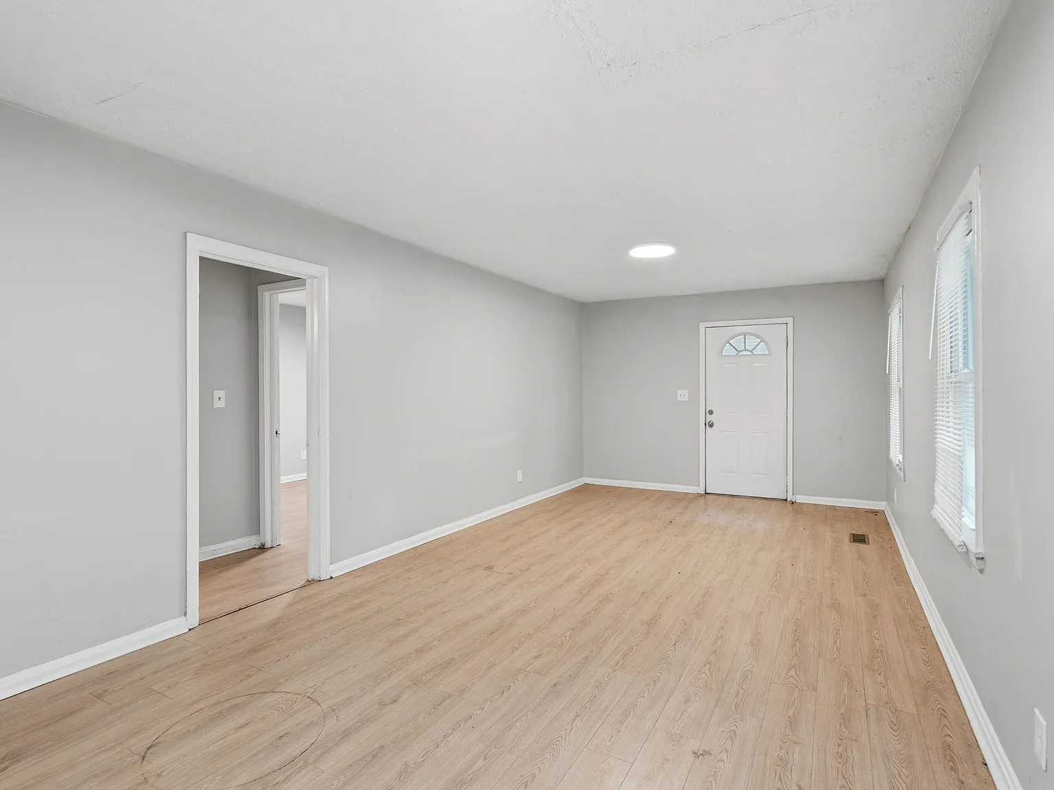 178 Meador Way SE - 1 — Photo 4