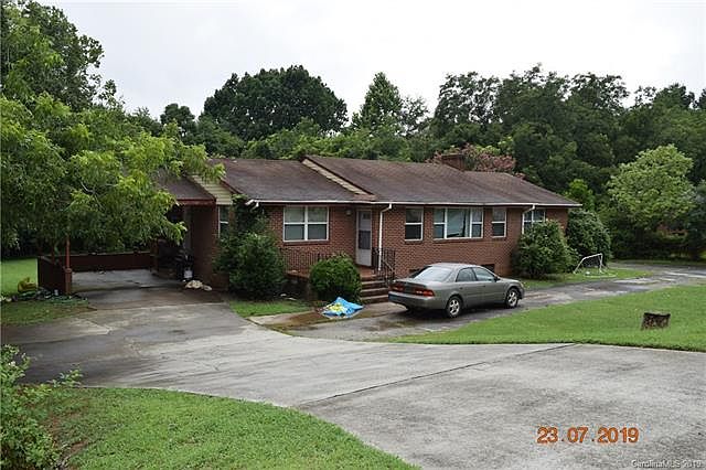 2nd image of 2365 Statesville Blvd