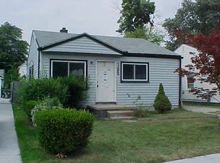13845 Knox Ave, Warren, MI