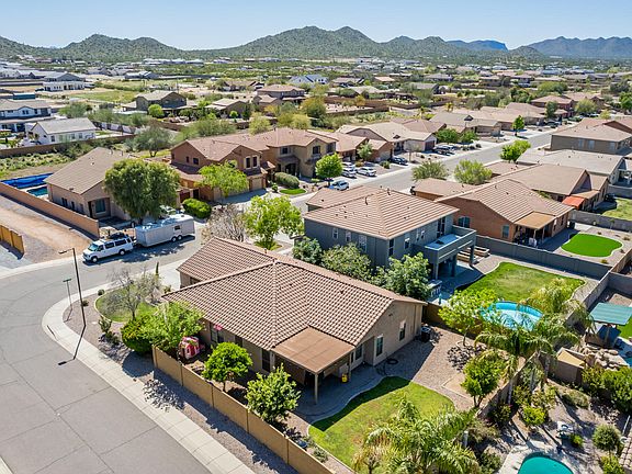 5th image of 2218 W ANGEL Way