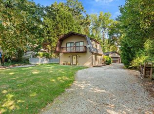 107 Forestdale Dr, Taylors, SC 29687