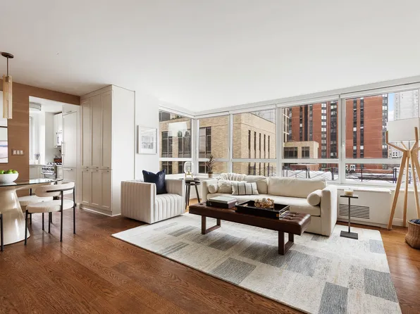 200 East 94th Street image 1 of 17