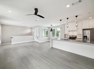 1015B E 27th St #B, Houston, TX 77009