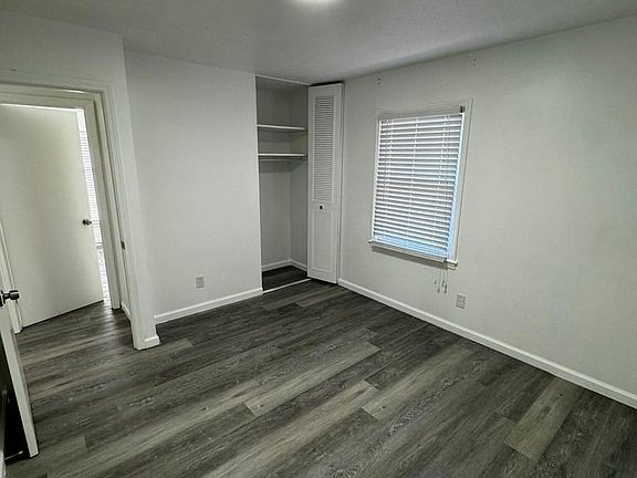 3rd image of 5303 Haventree Pl