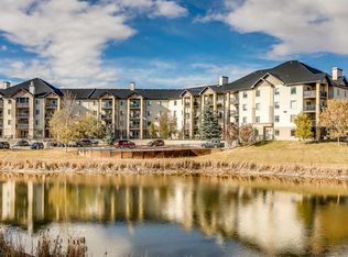 304 SE Mackenzie Way SW #8128, Airdrie, AB T4B 3H6