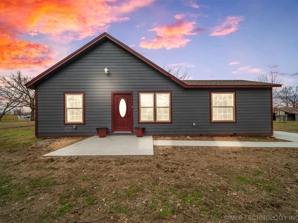 206 Lee Ave, Adair, OK 74330