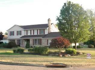 528 Greenmont Dr, Canfield, OH 44406