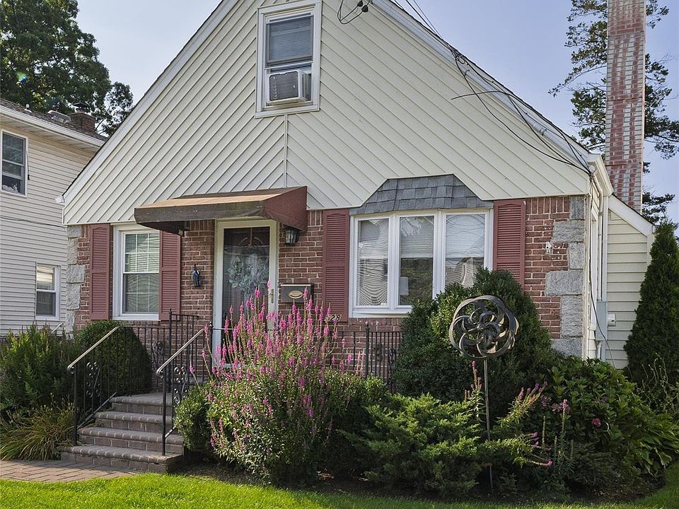 1st image of 528 Stratford Road
