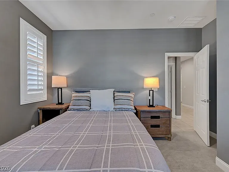 1170 N Water St — Photo 25
