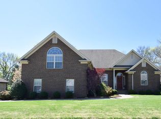 717 Turnbo Dr, Gallatin, TN 37066