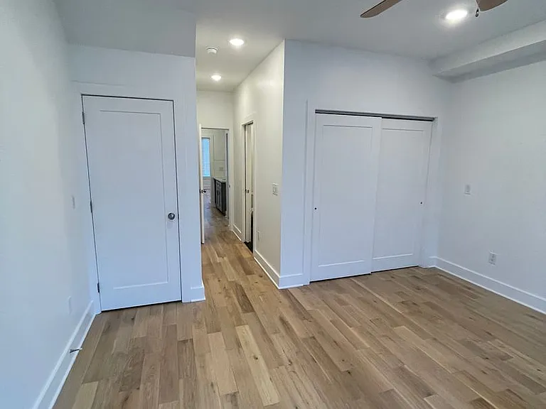 2404 Master St #2 — Photo 28