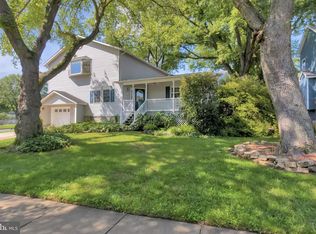 1826 Olney Rd, Falls Church, VA 22043