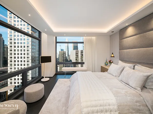 721 5th Avenue image 9 of 14