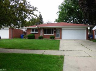 30557 Eiffel Ave, Warren, MI 48088