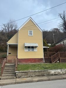 (Undisclosed Address), McMechen, WV, 26040