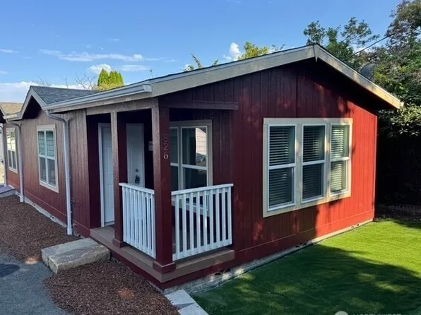 826 Chester Avenue, Bremerton, WA 98337