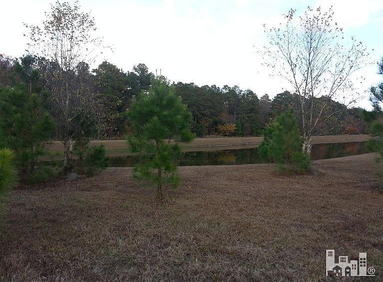 1st image of 104 Nadina Ct