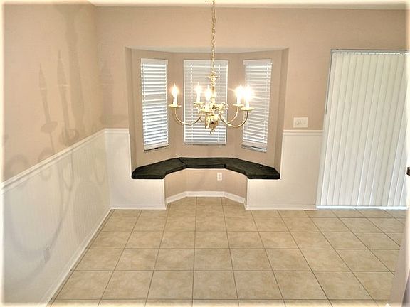 5th image of 7518 Oxford Garden Circle