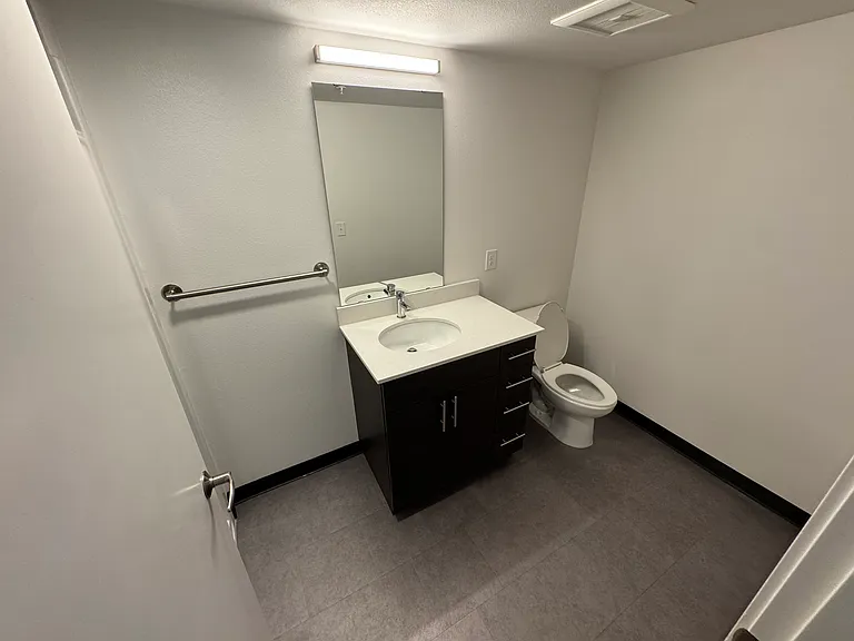 Mysa Apartments — Photo 23