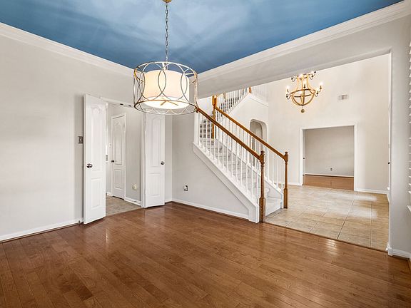4th image of 2300 Via Cordova Ct