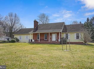 2364 Conewago Rd, Dover, PA 17315