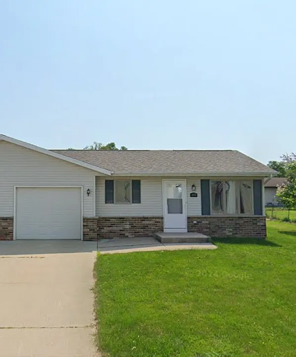 417 Theresa St