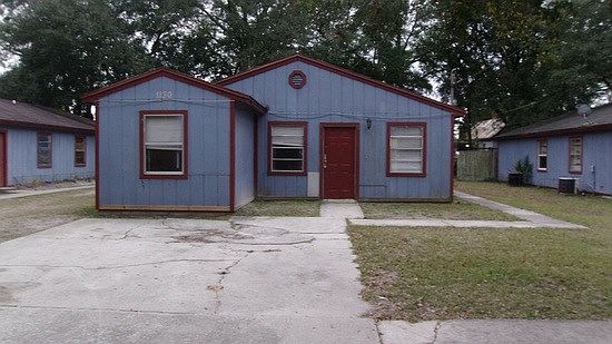 1st image of 1130 Dyal St #1