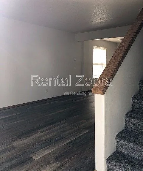 6702 SE 80th Ave #3 — Photo 5