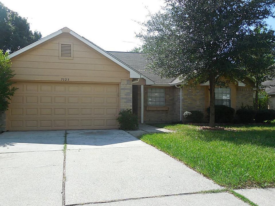 1st image of 7123 Silver Star Dr