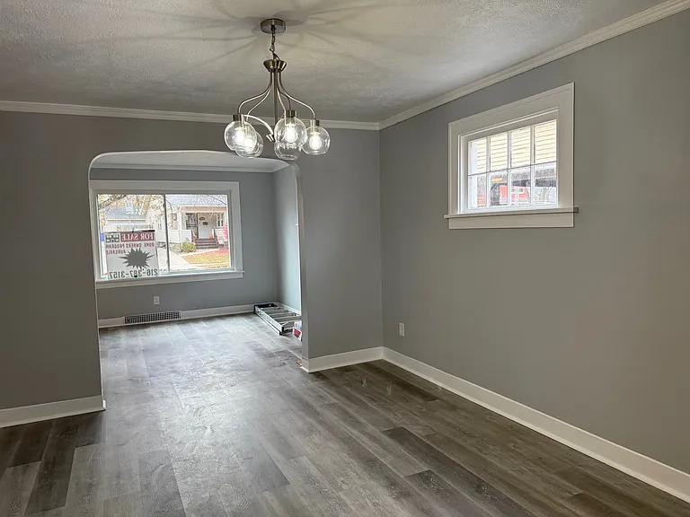 17901 Delavan Ave — Photo 19