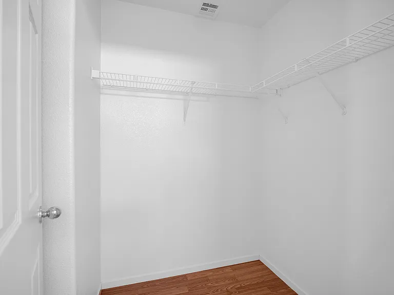 2446 El Valle St — Photo 14