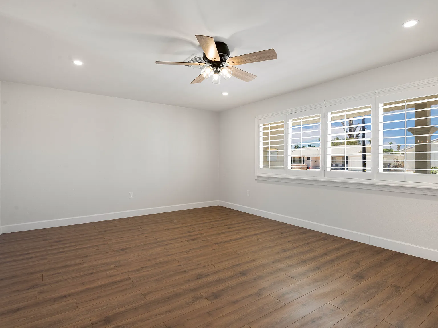 2 bed, 1140 sqft, $2,750 — Photo 4