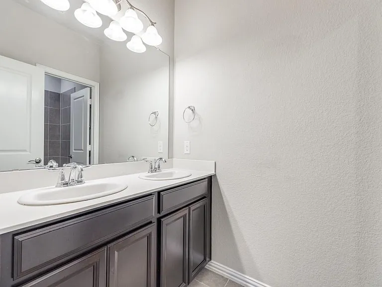 603 Ansley Way — Photo 21
