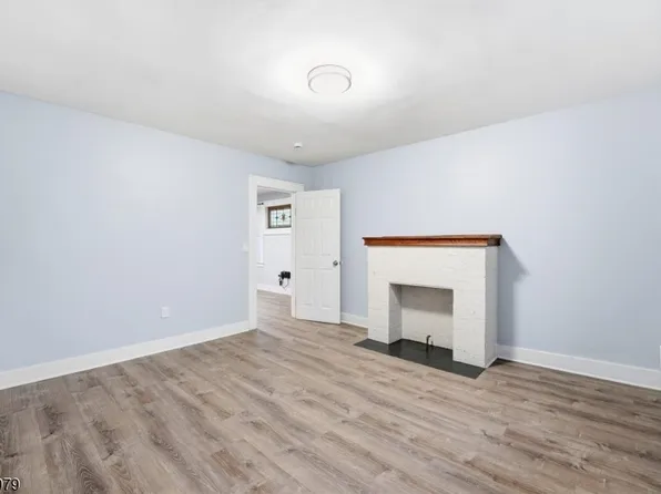 28-30 Monticello Ave, Newark City, NJ 07106